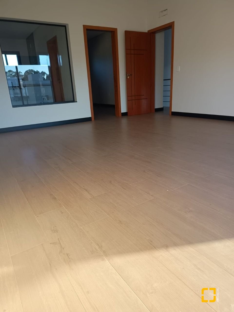 Casa de Condomínio com 250m², 6 quartos (sendo 3 suítes), 2 garagens, no bairro Rio Vermelho em Florianópolis