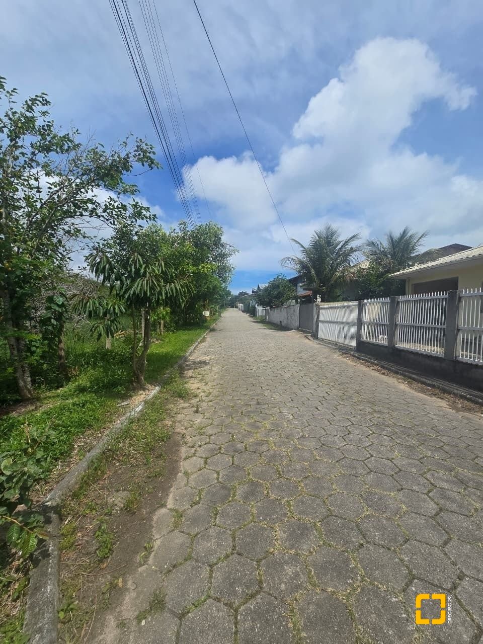 Terreno com 387m², no bairro Açores em Florianópolis