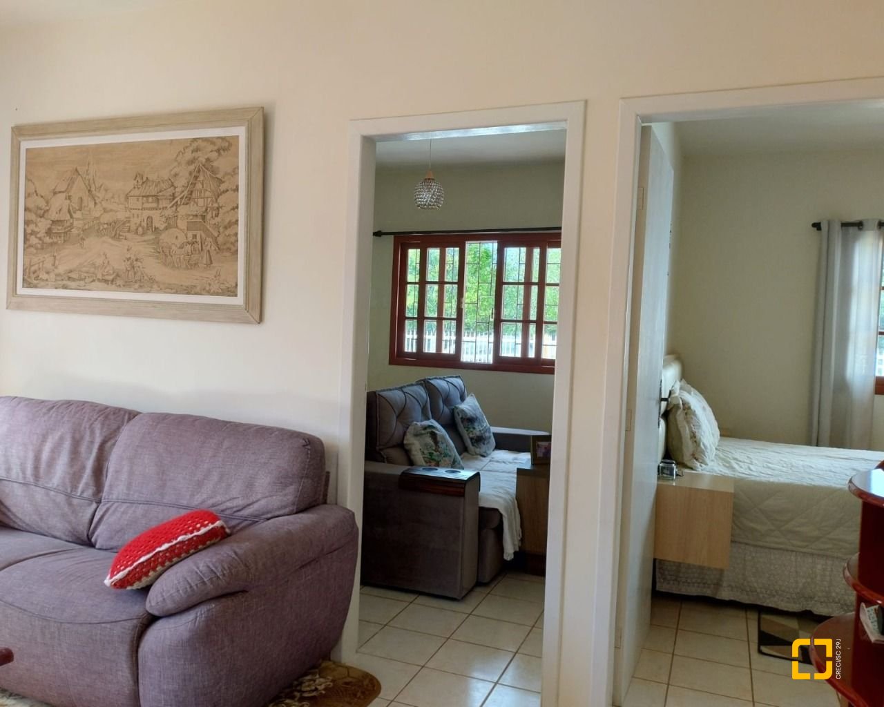 Casa com 111m², 4 quartos (sendo 1 suíte), 3 garagens, no bairro Rio Vermelho em Florianópolis