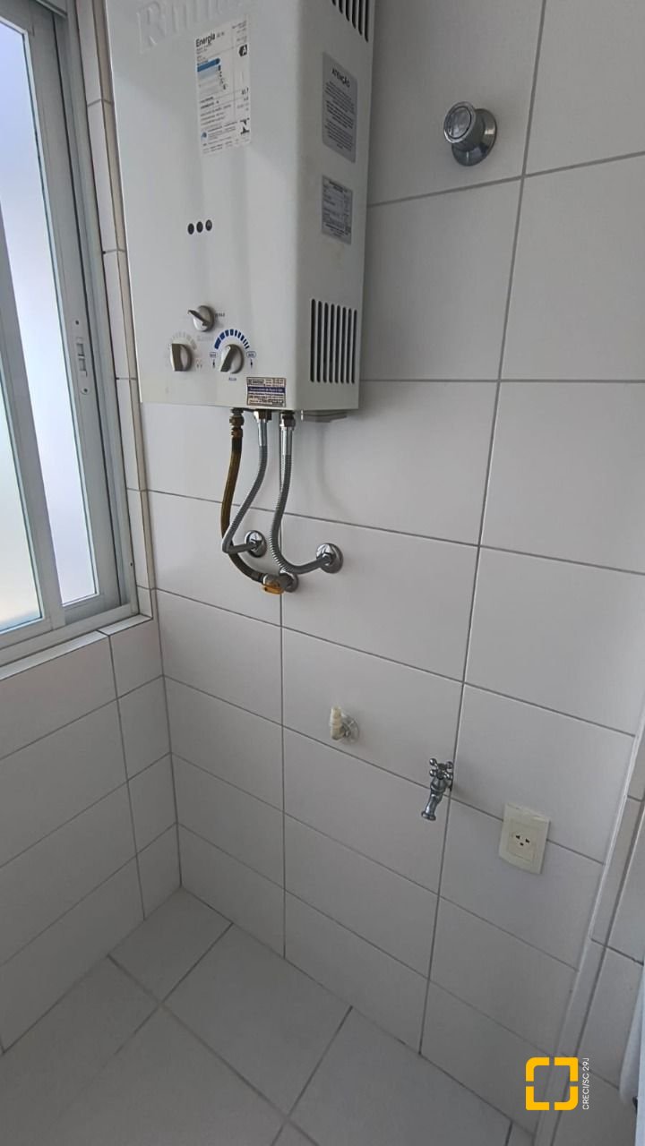 Apartamento com 45m², 1 quarto, 1 garagem, no bairro Córrego Grande em Florianópolis