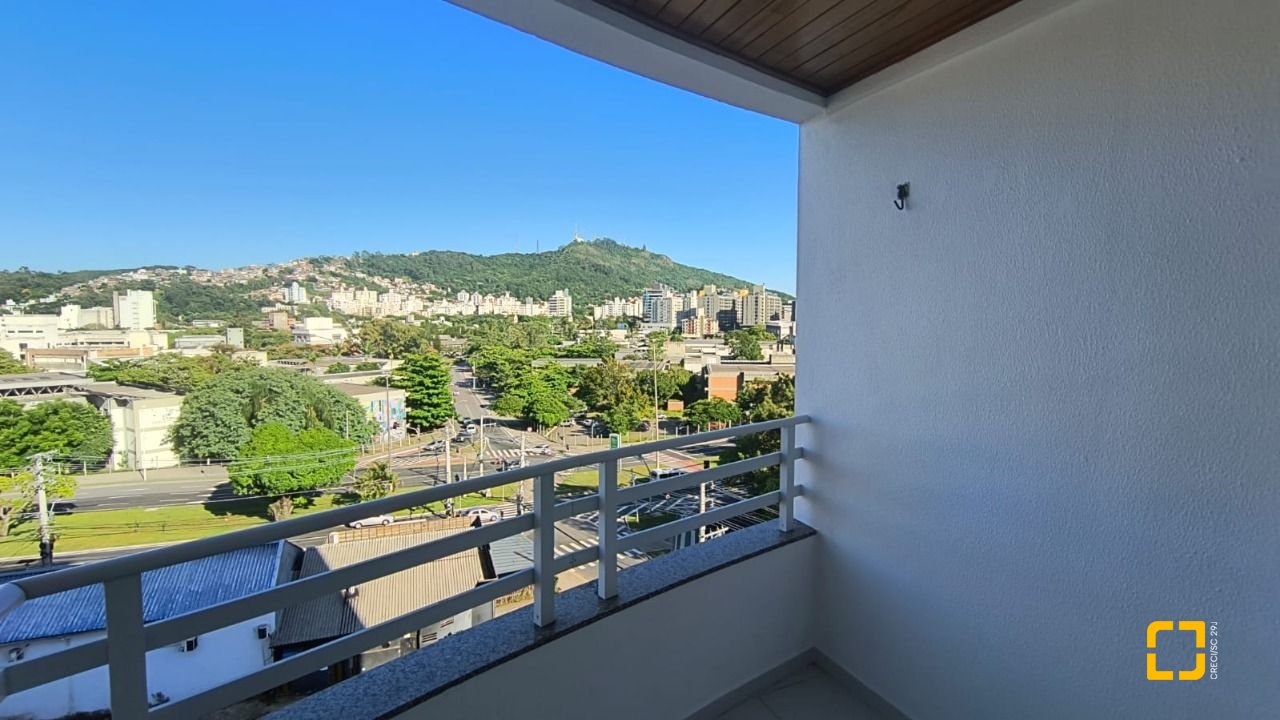 Apartamento com 45m², 1 quarto, 1 garagem, no bairro Córrego Grande em Florianópolis