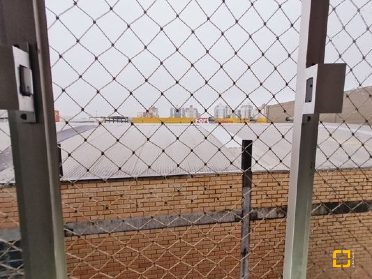Apartamento com 50m², 2 quartos, 1 garagem, no bairro Roçado em São José