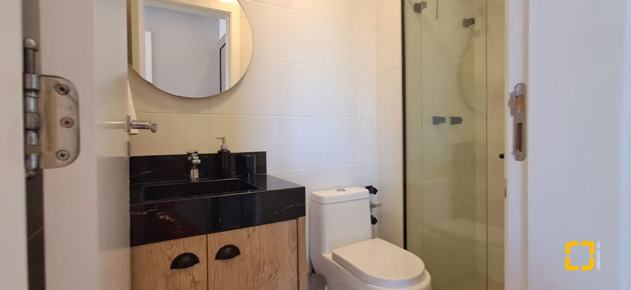 Cobertura com 162m², 3 quartos (sendo 1 suíte), 2 garagens, no bairro Canasvieiras em Florianópolis