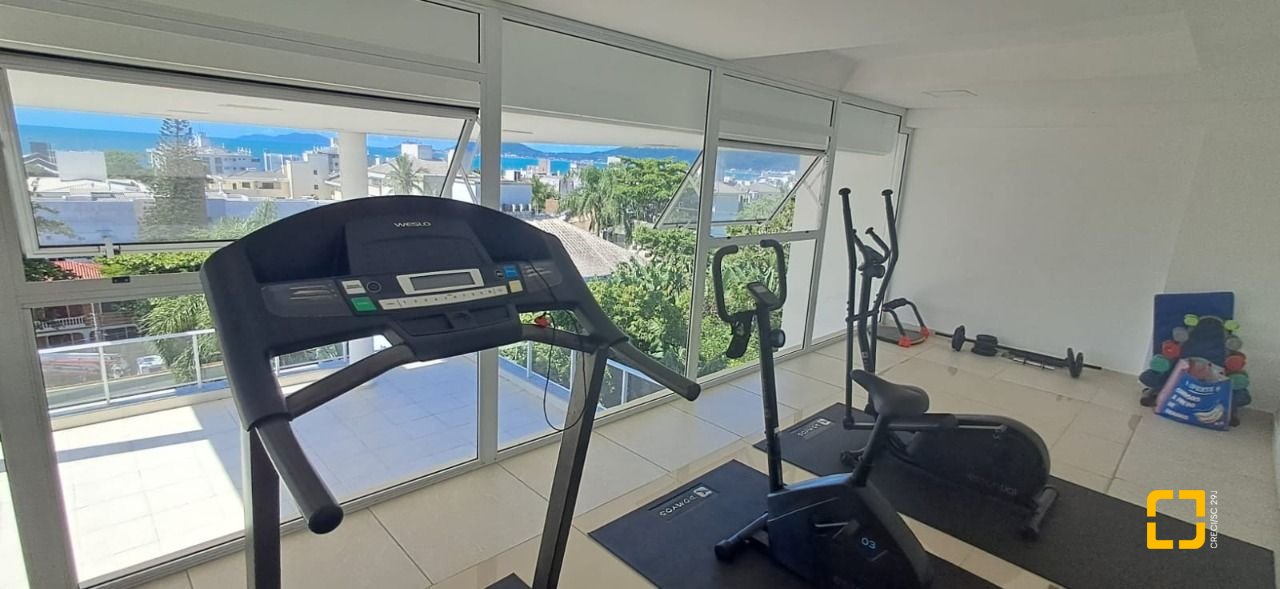 Cobertura com 162m², 3 quartos (sendo 1 suíte), 2 garagens, no bairro Canasvieiras em Florianópolis