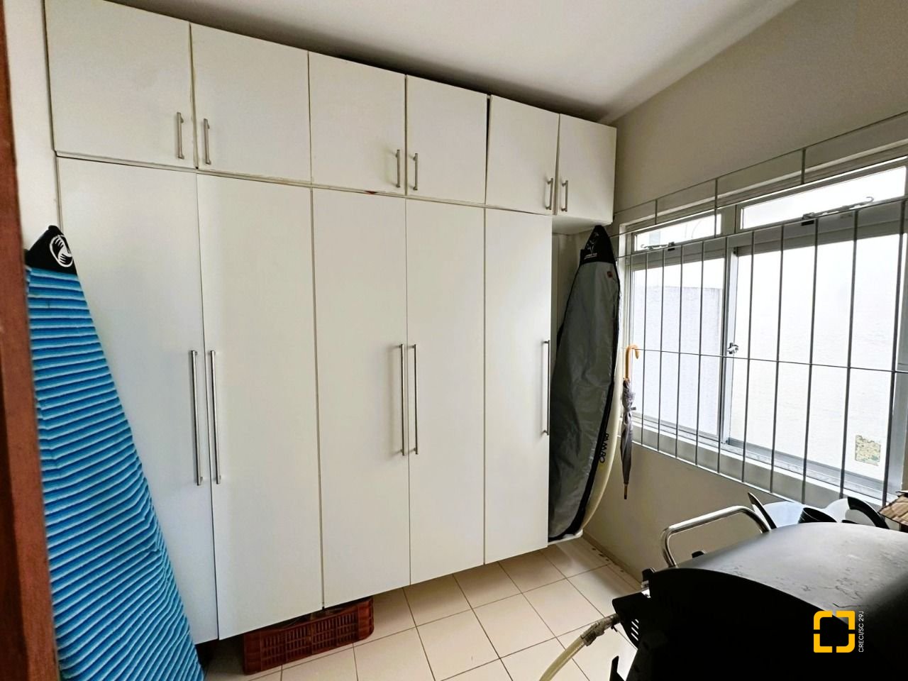 Apartamento com 147m², 4 quartos (sendo 1 suíte), no bairro Coqueiros em Florianópolis