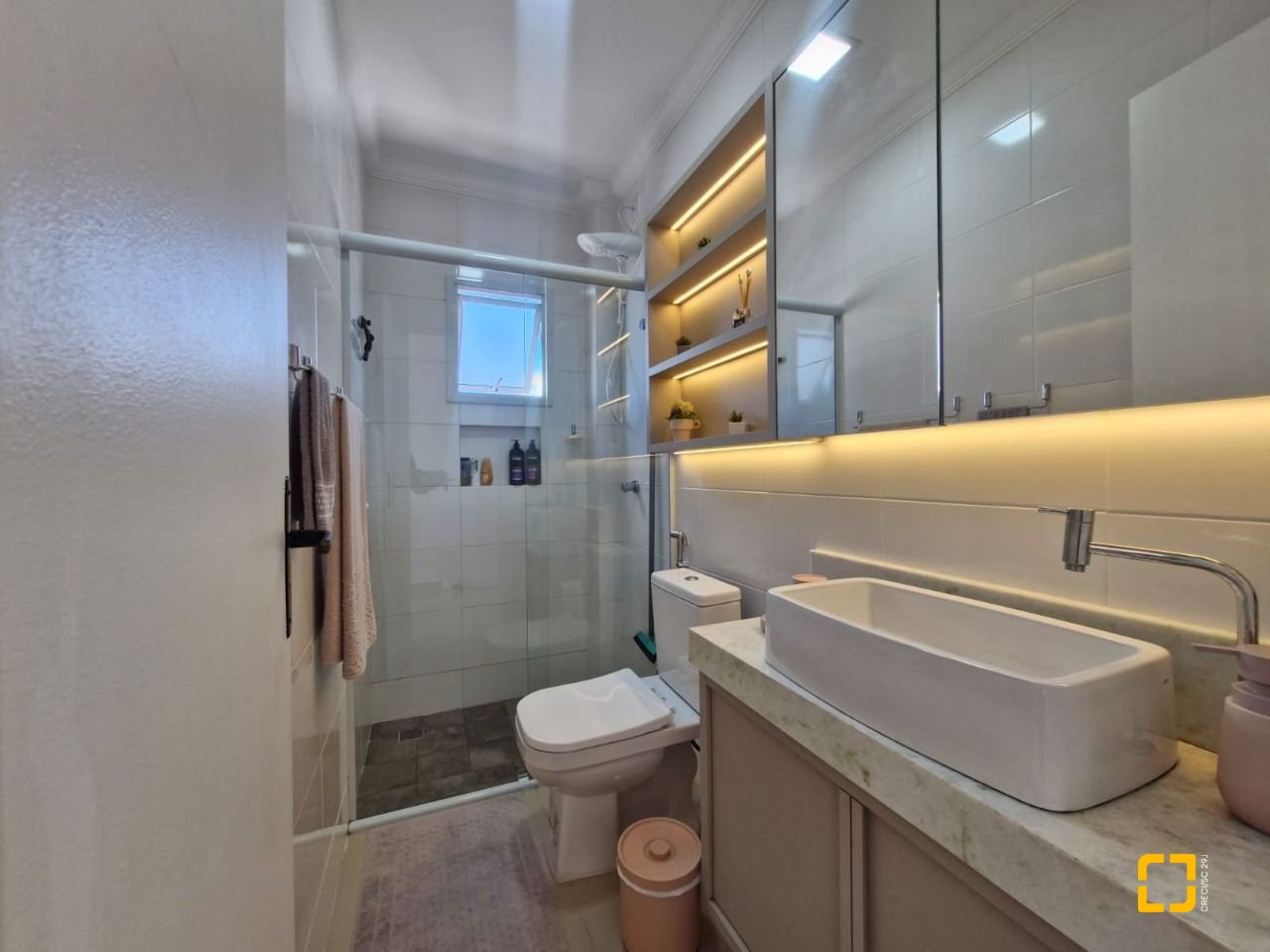 Apartamento com 85m², 4 quartos (sendo 1 suíte), 1 garagem, no bairro Ingleses em Florianópolis