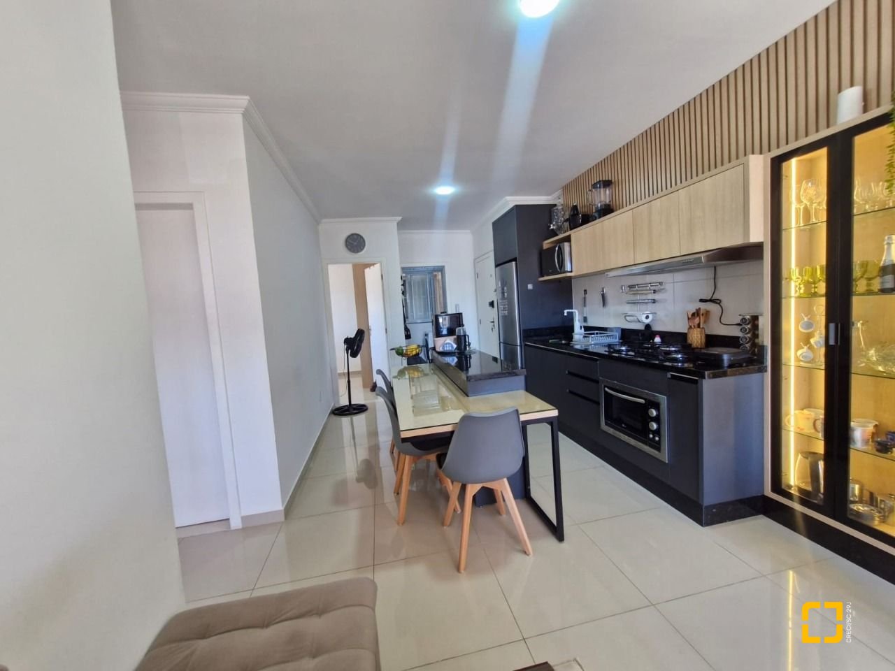 Apartamento com 85m², 4 quartos (sendo 1 suíte), 1 garagem, no bairro Ingleses em Florianópolis
