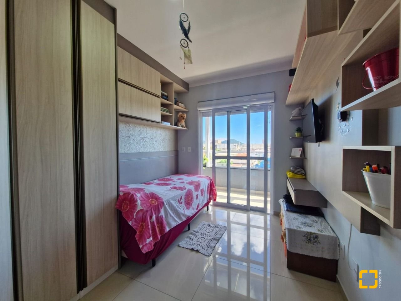 Cobertura com 130m², 4 quartos (sendo 1 suíte), 2 garagens, no bairro Ingleses em Florianópolis