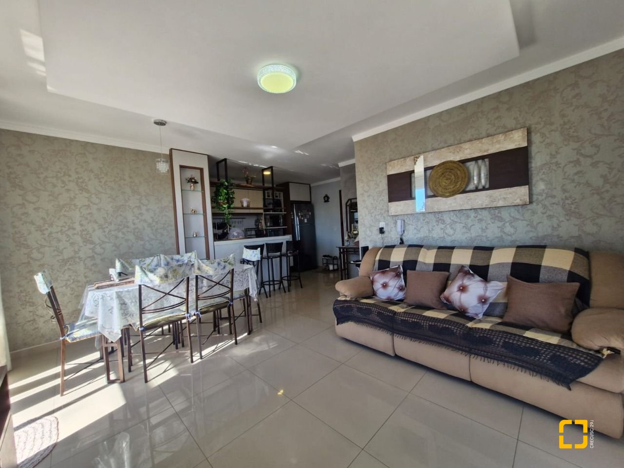 Cobertura com 130m², 4 quartos (sendo 1 suíte), 2 garagens, no bairro Ingleses em Florianópolis