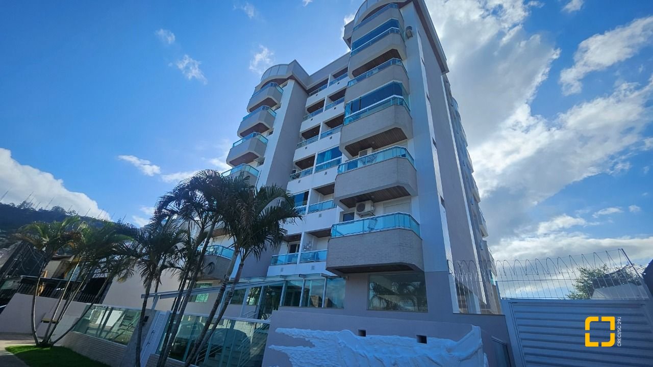 Apartamento com 53m², 1 quarto, 1 garagem, no bairro Trindade em Florianópolis