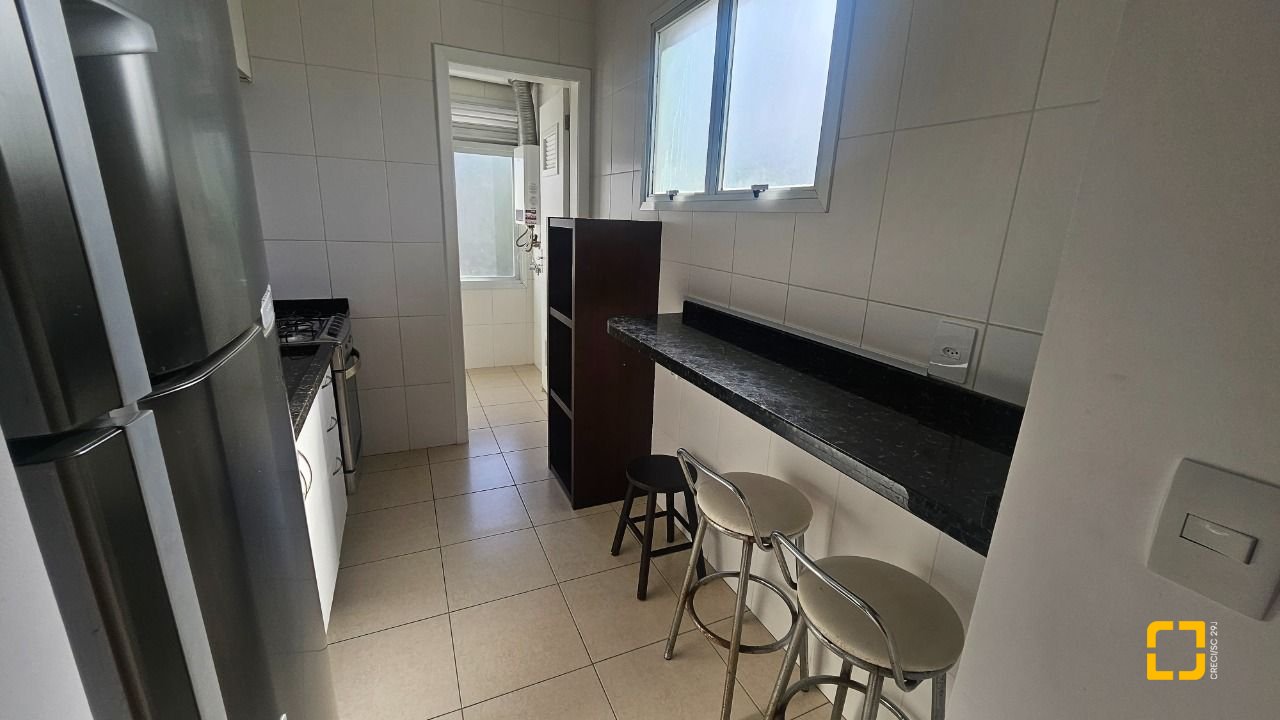 Apartamento com 53m², 1 quarto, 1 garagem, no bairro Trindade em Florianópolis