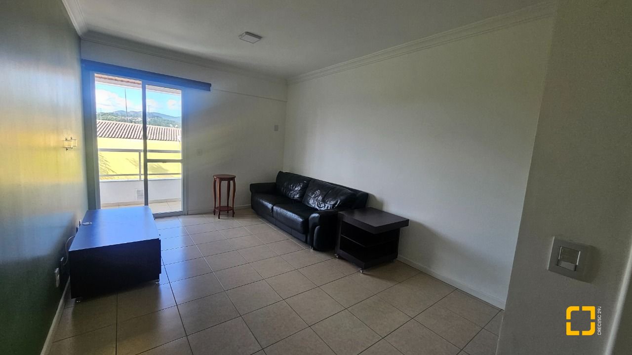Apartamento com 53m², 1 quarto, 1 garagem, no bairro Trindade em Florianópolis