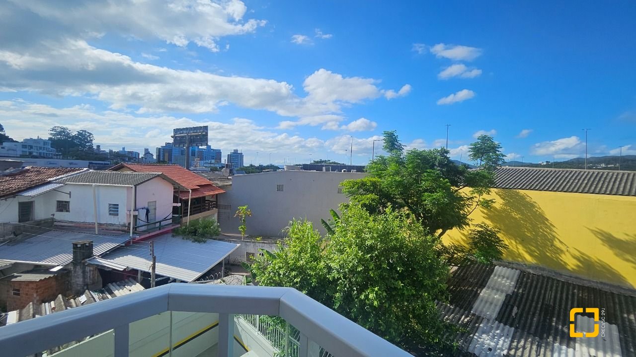 Apartamento com 53m², 1 quarto, 1 garagem, no bairro Trindade em Florianópolis