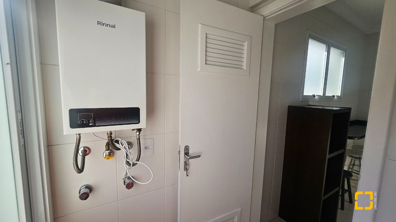 Apartamento com 53m², 1 quarto, 1 garagem, no bairro Trindade em Florianópolis