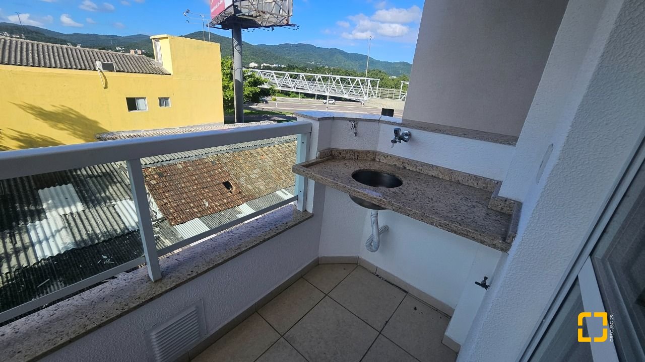 Apartamento com 53m², 1 quarto, 1 garagem, no bairro Trindade em Florianópolis
