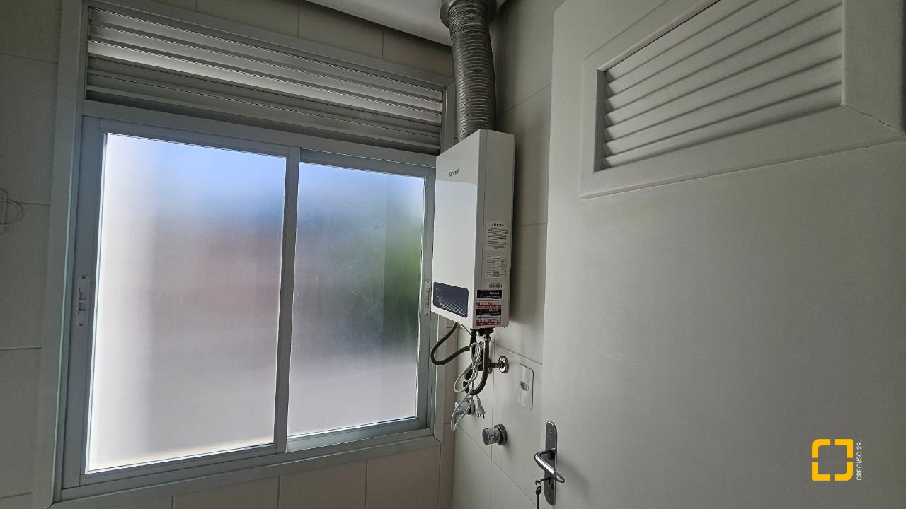 Apartamento com 53m², 1 quarto, 1 garagem, no bairro Trindade em Florianópolis