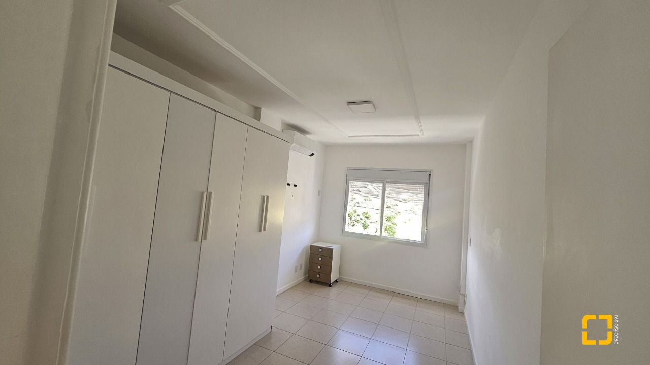 Apartamento com 53m², 1 quarto, 1 garagem, no bairro Trindade em Florianópolis