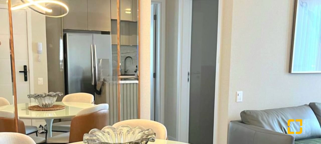 Apartamento com 75m², 3 quartos (sendo 1 suíte), 1 garagem, no bairro Córrego Grande em Florianópolis
