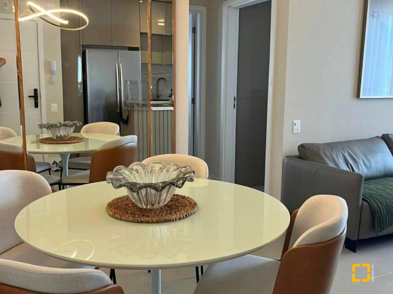 Apartamento com 75m², 3 quartos (sendo 1 suíte), 1 garagem, no bairro Córrego Grande em Florianópolis