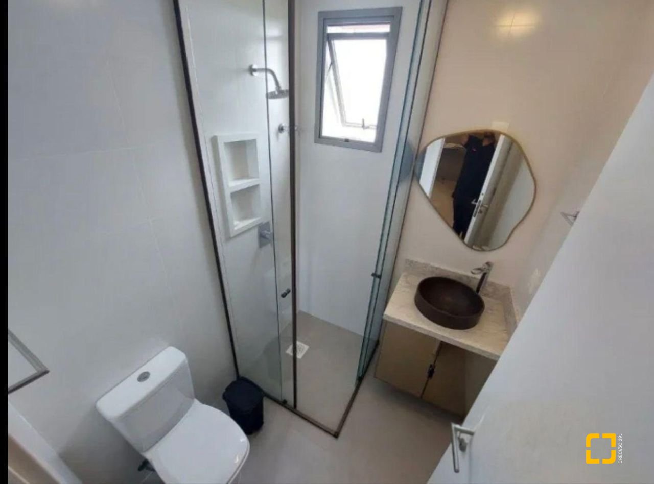 Apartamento com 75m², 3 quartos (sendo 1 suíte), 1 garagem, no bairro Córrego Grande em Florianópolis