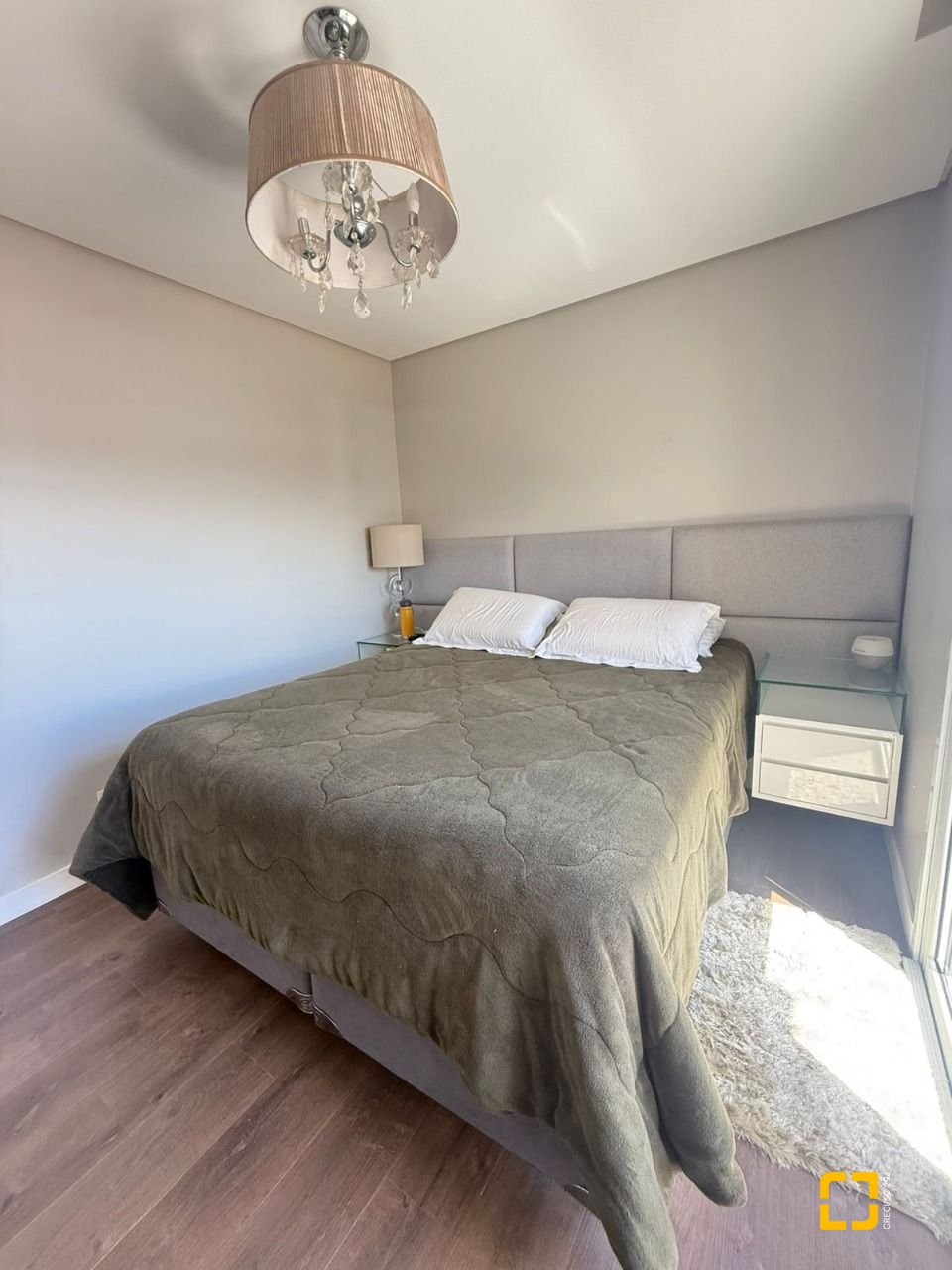 Cobertura com 152m², 5 quartos (sendo 2 suítes), 3 garagens, no bairro Estreito em Florianópolis