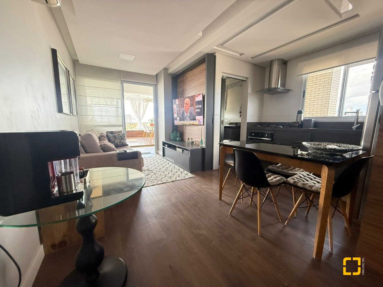 Cobertura com 152m², 5 quartos (sendo 2 suítes), 3 garagens, no bairro Estreito em Florianópolis