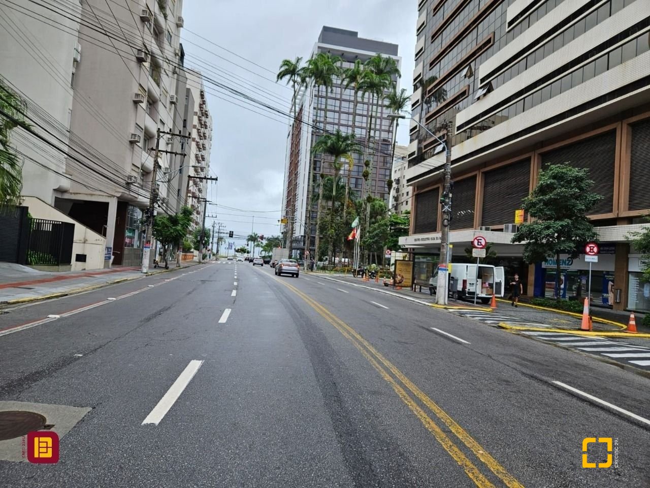 Apartamento com 104m², 6 quartos (sendo 3 suítes), 1 garagem, no bairro Centro em Florianópolis