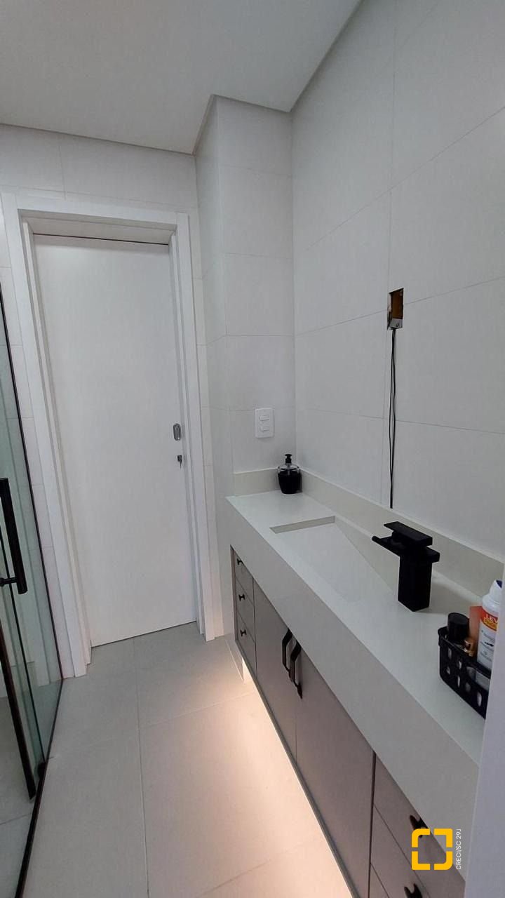 Studio com 50m², 1 quarto, 1 garagem, no bairro Cachoeira do Bom Jesus em Florianópolis