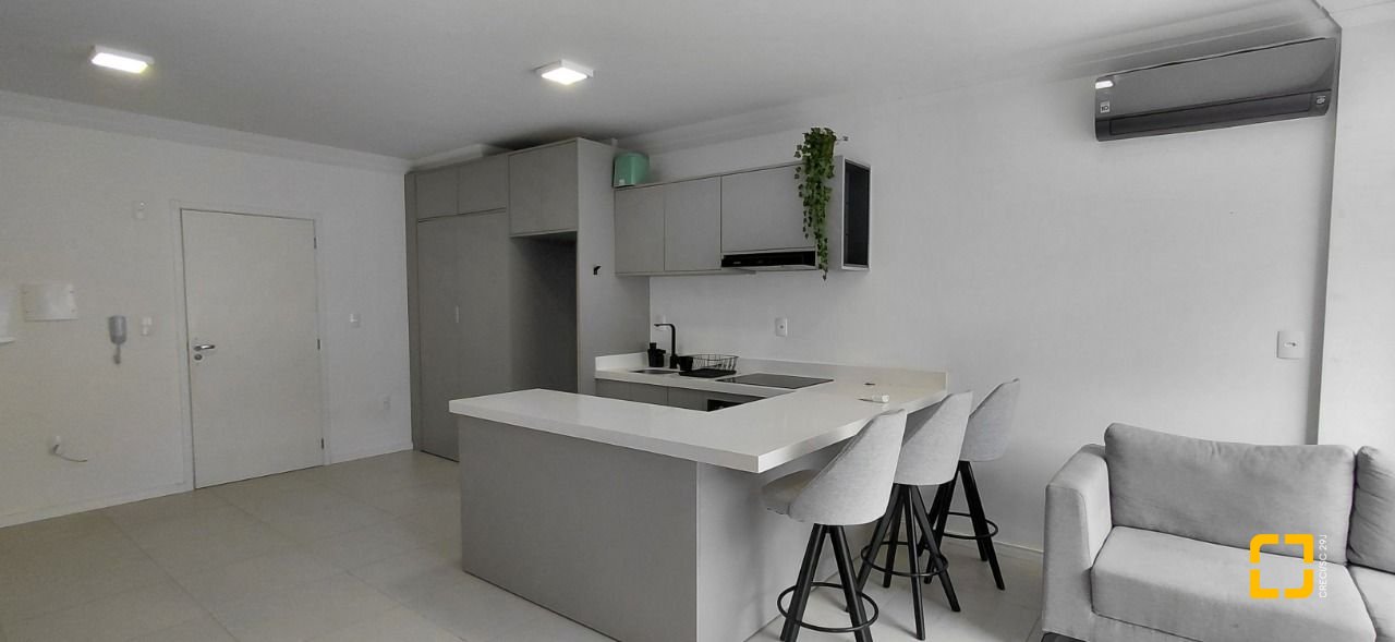 Studio com 50m², 1 quarto, 1 garagem, no bairro Cachoeira do Bom Jesus em Florianópolis