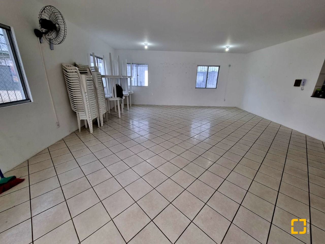 Apartamento com 46m², 2 quartos, 1 garagem, no bairro Pachecos em Palhoça