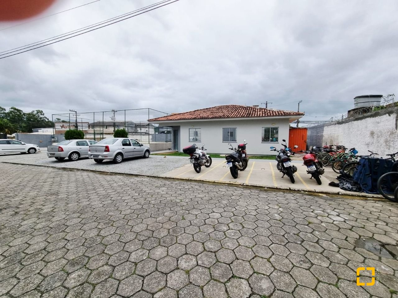 Apartamento com 46m², 2 quartos, 1 garagem, no bairro Pachecos em Palhoça