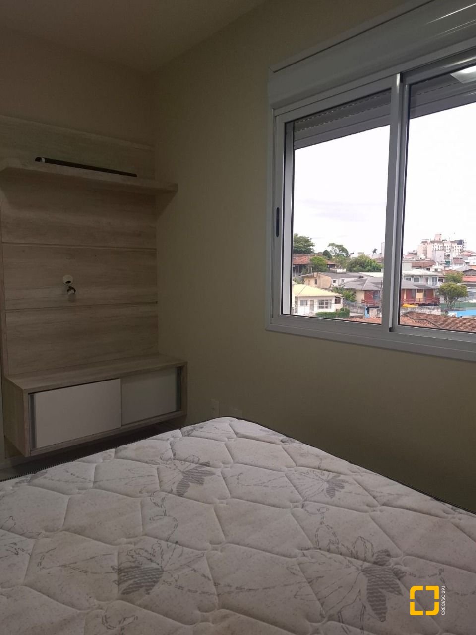 Apartamento com 65m², 3 quartos (sendo 1 suíte), 1 garagem, no bairro Estreito em Florianópolis