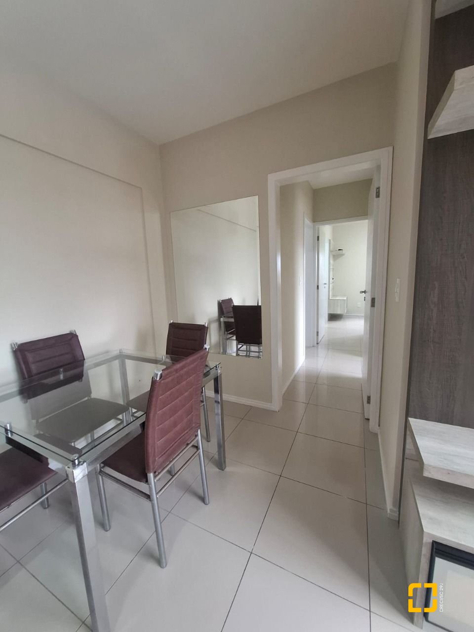 Apartamento com 65m², 3 quartos (sendo 1 suíte), 1 garagem, no bairro Estreito em Florianópolis
