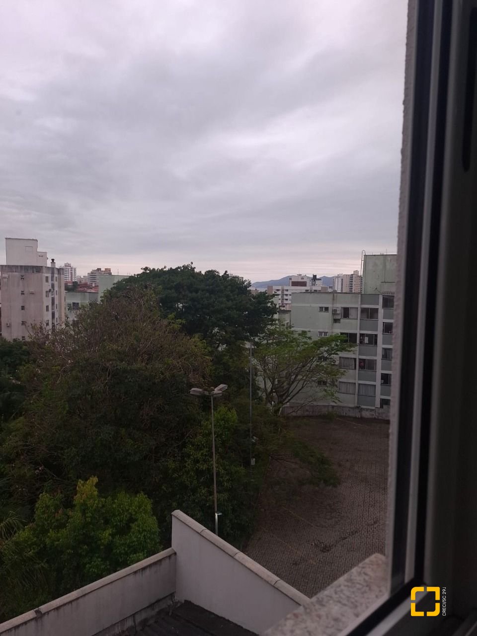 Apartamento com 65m², 3 quartos (sendo 1 suíte), 1 garagem, no bairro Estreito em Florianópolis