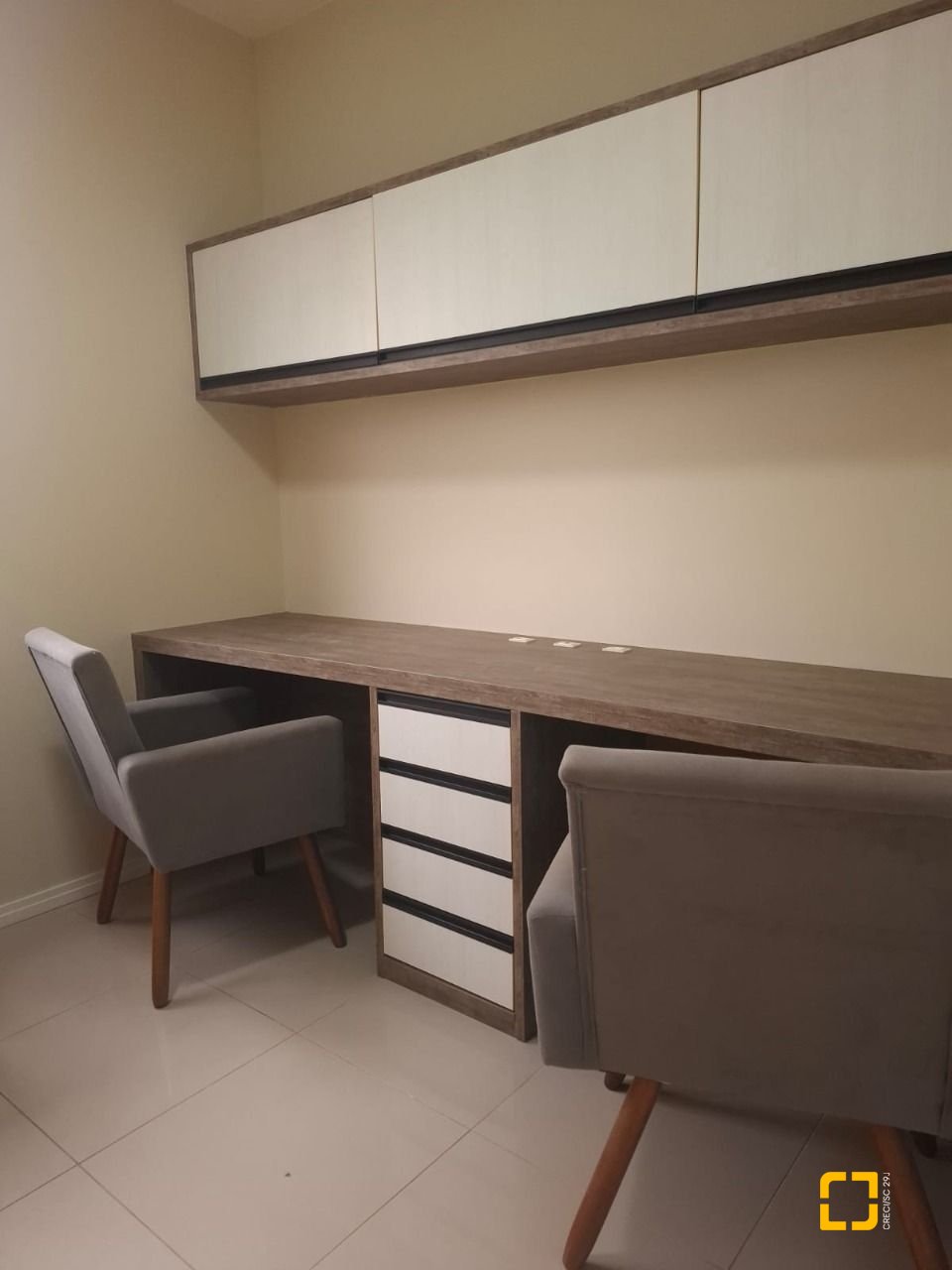 Apartamento com 65m², 3 quartos (sendo 1 suíte), 1 garagem, no bairro Estreito em Florianópolis
