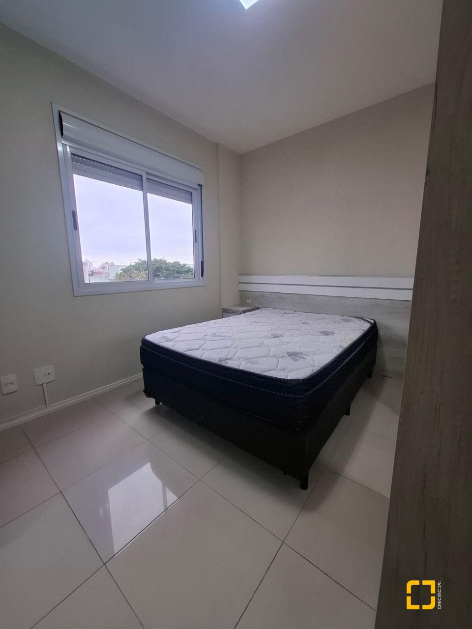 Apartamento com 65m², 3 quartos (sendo 1 suíte), 1 garagem, no bairro Estreito em Florianópolis