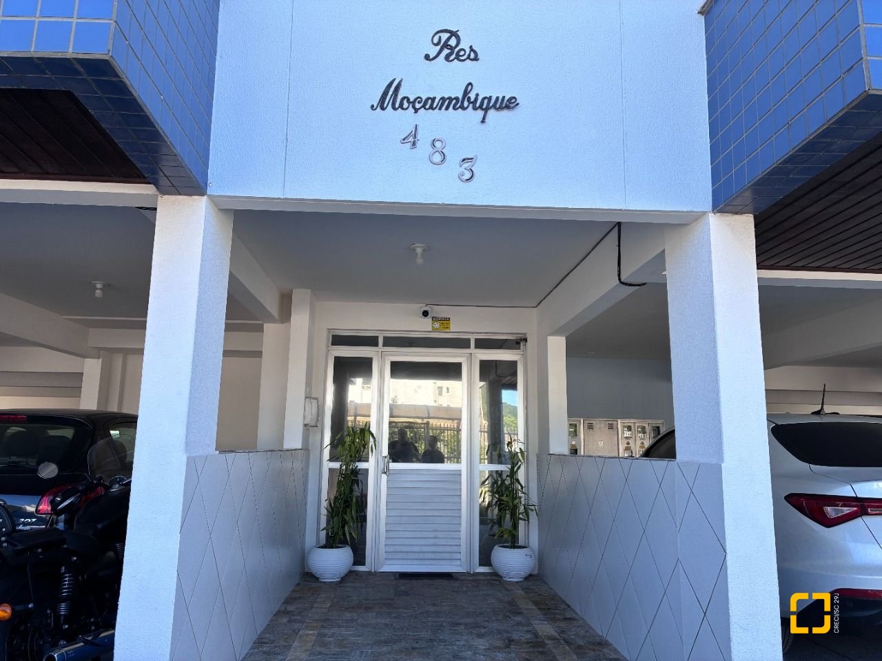Apartamento com 74m², 2 quartos, 1 garagem, no bairro Barra da Lagoa em Florianópolis