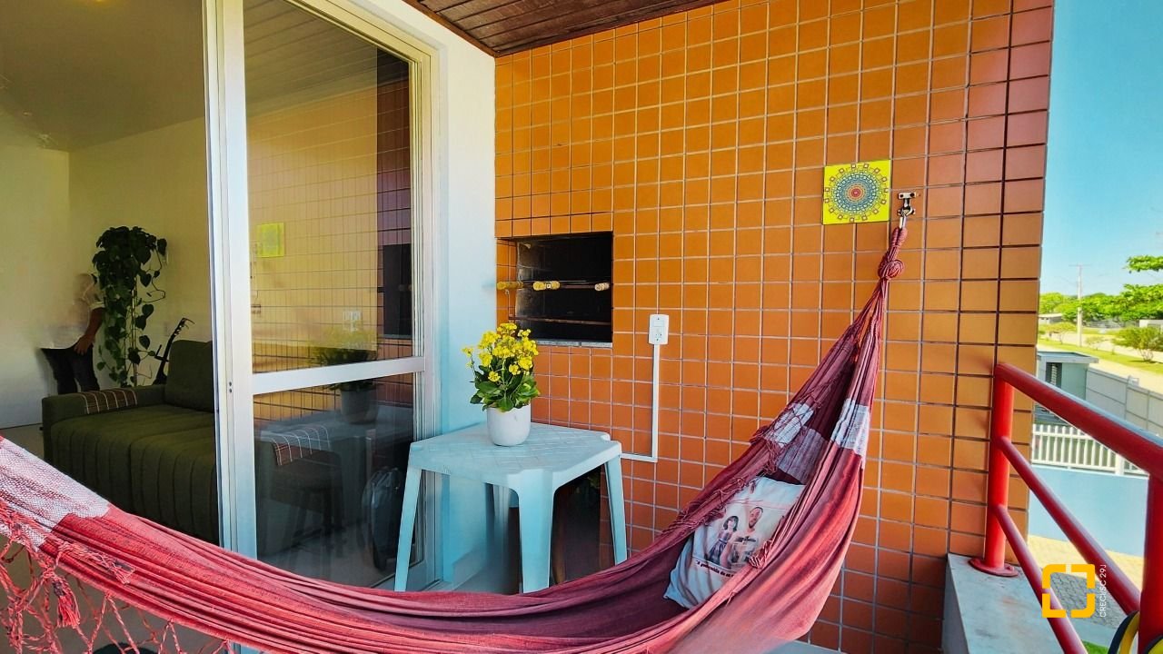 Apartamento com 74m², 2 quartos, 1 garagem, no bairro Barra da Lagoa em Florianópolis