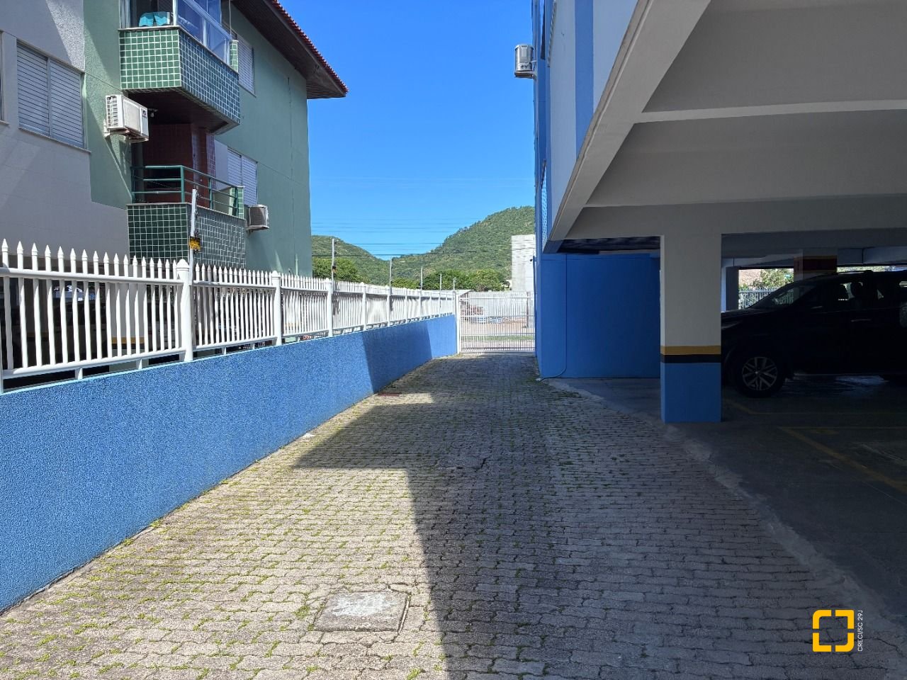 Apartamento com 74m², 2 quartos, 1 garagem, no bairro Barra da Lagoa em Florianópolis