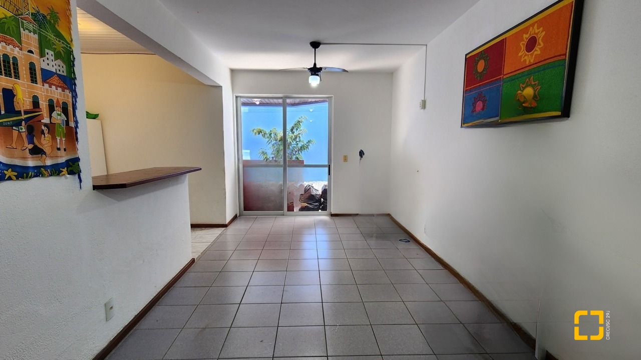 Apartamento com 74m², 2 quartos, 1 garagem, no bairro Barra da Lagoa em Florianópolis