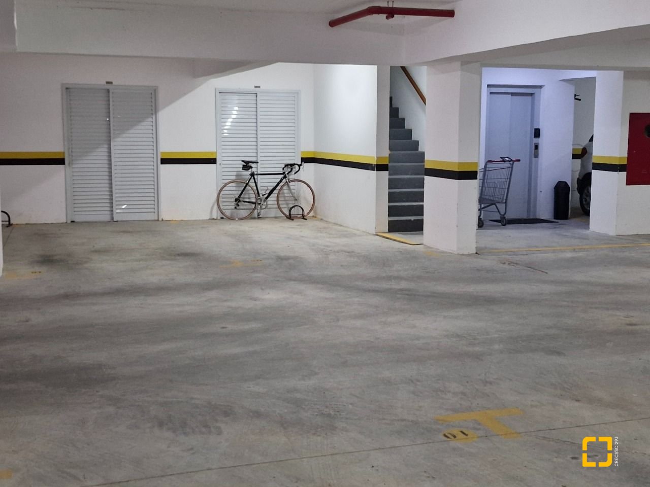 Apartamento com 50m², 1 quarto, 1 garagem, no bairro João Paulo em Florianópolis