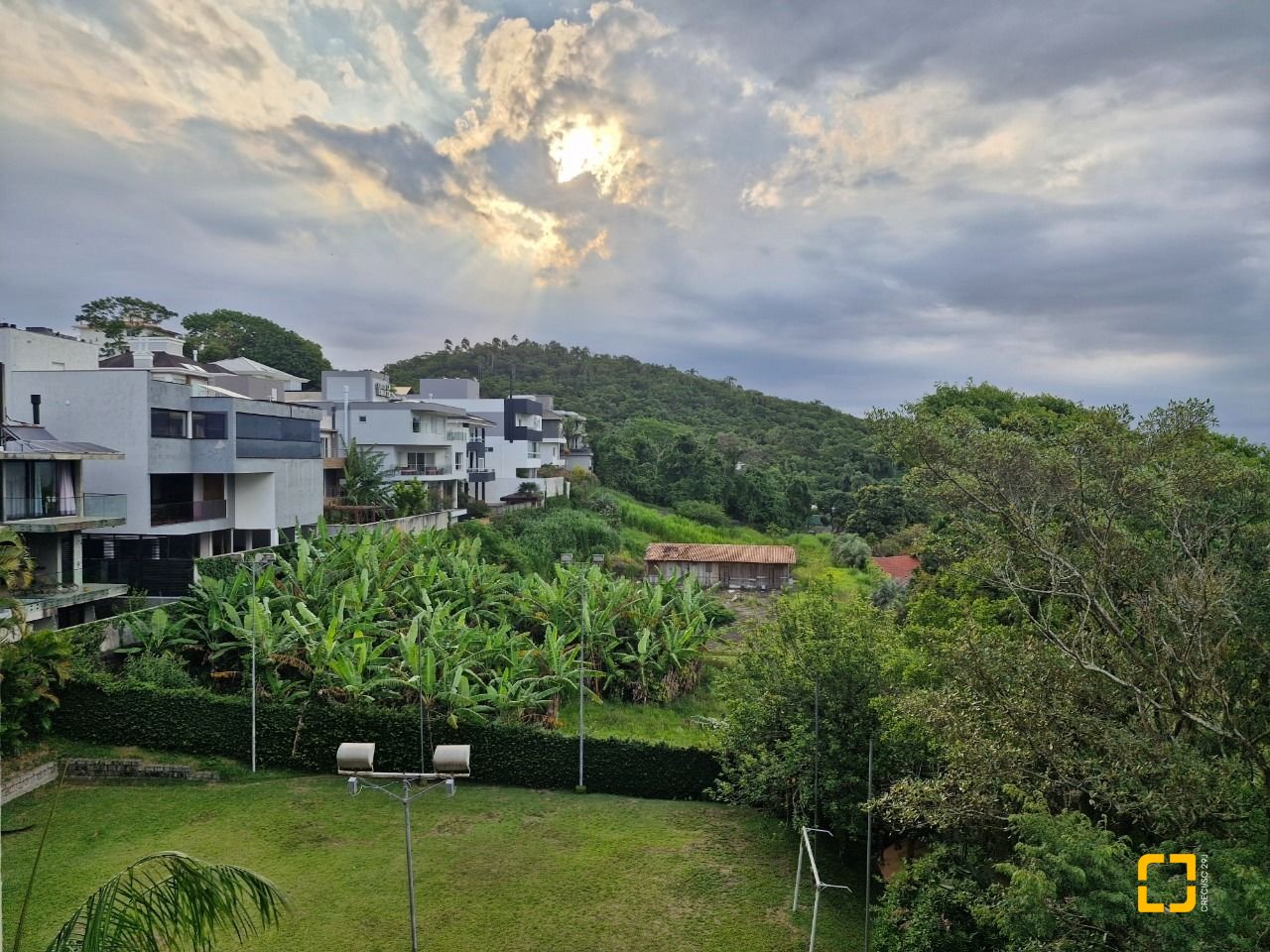 Apartamento com 50m², 1 quarto, 1 garagem, no bairro João Paulo em Florianópolis