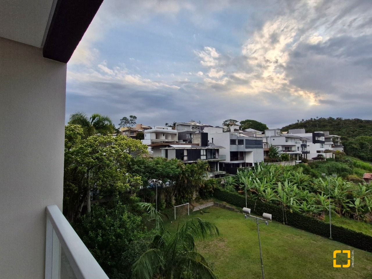 Apartamento com 50m², 1 quarto, 1 garagem, no bairro João Paulo em Florianópolis