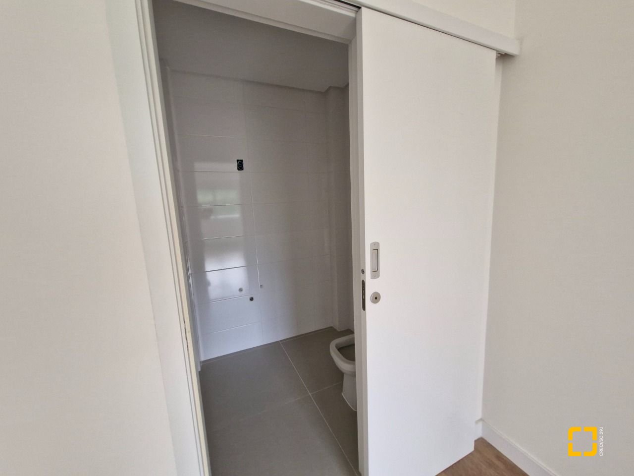 Apartamento com 50m², 1 quarto, 1 garagem, no bairro João Paulo em Florianópolis