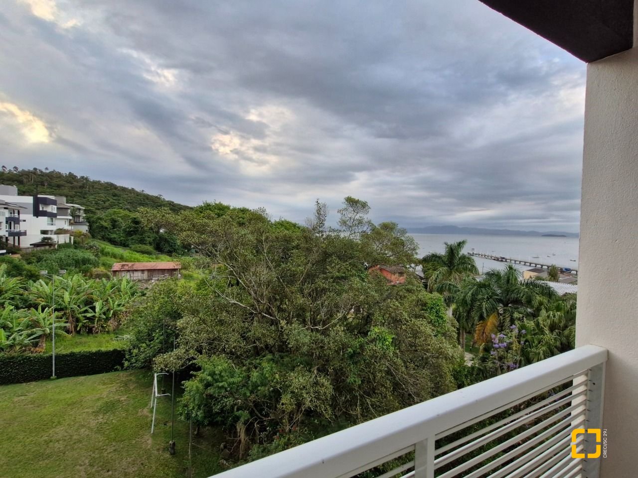 Apartamento com 50m², 1 quarto, 1 garagem, no bairro João Paulo em Florianópolis