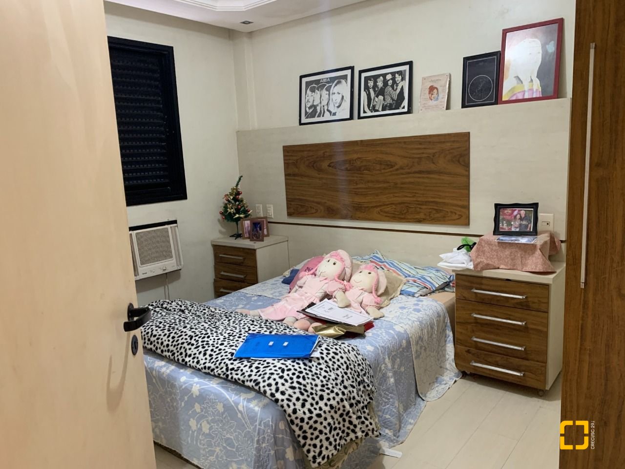 Apartamento com 81m², 4 quartos (sendo 1 suíte), 1 garagem, no bairro Centro em Florianópolis