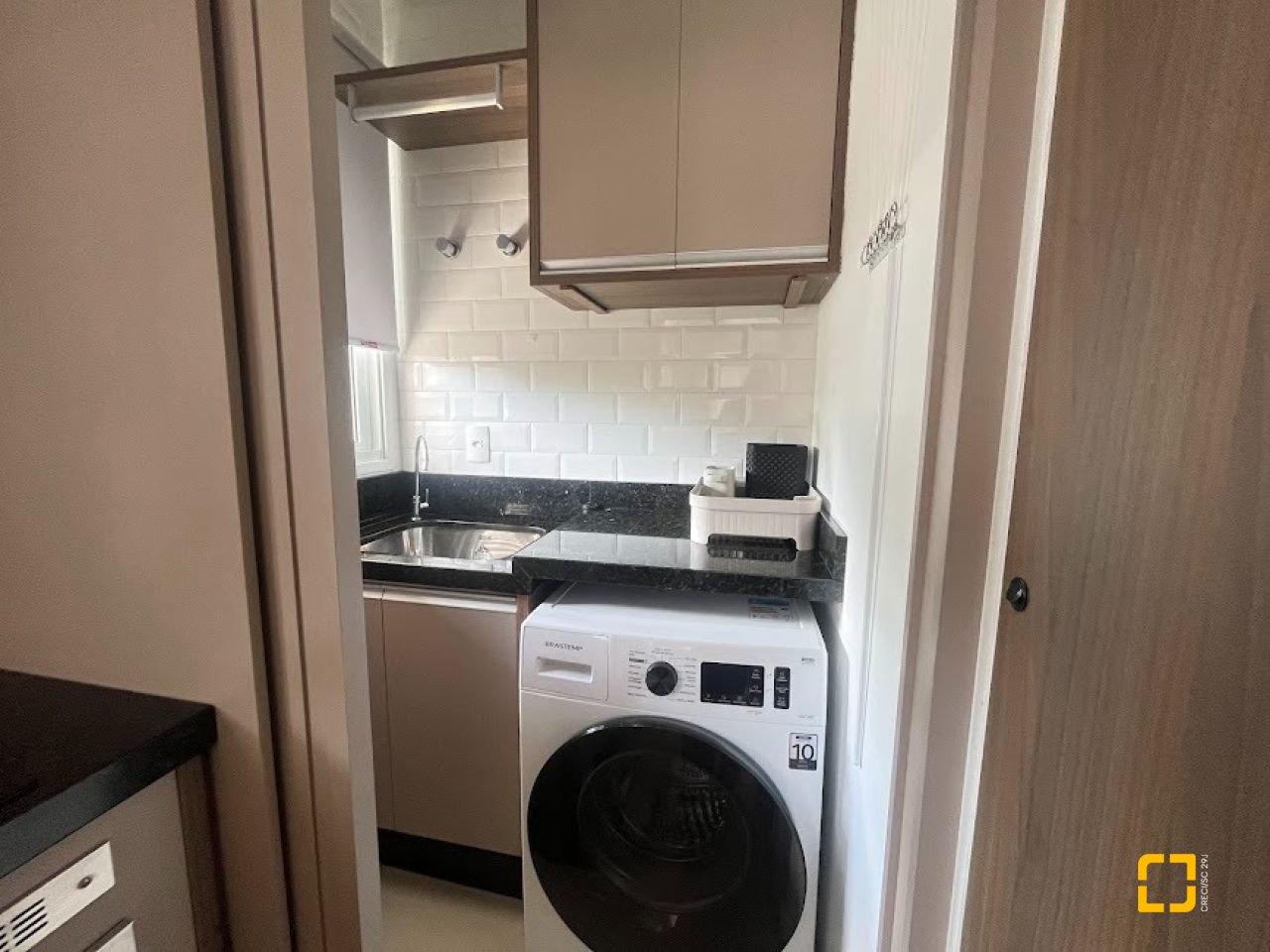 Apartamento com 72m², 3 quartos (sendo 1 suíte), 1 garagem, no bairro Jurerê Internacional em Florianópolis
