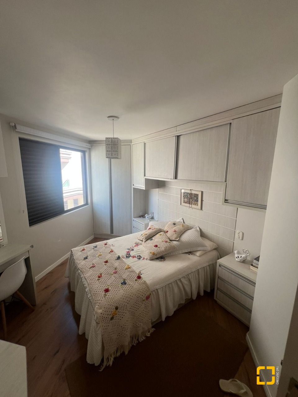 Apartamento com 75m², 3 quartos (sendo 1 suíte), 1 garagem, no bairro Canasvieiras em Florianópolis