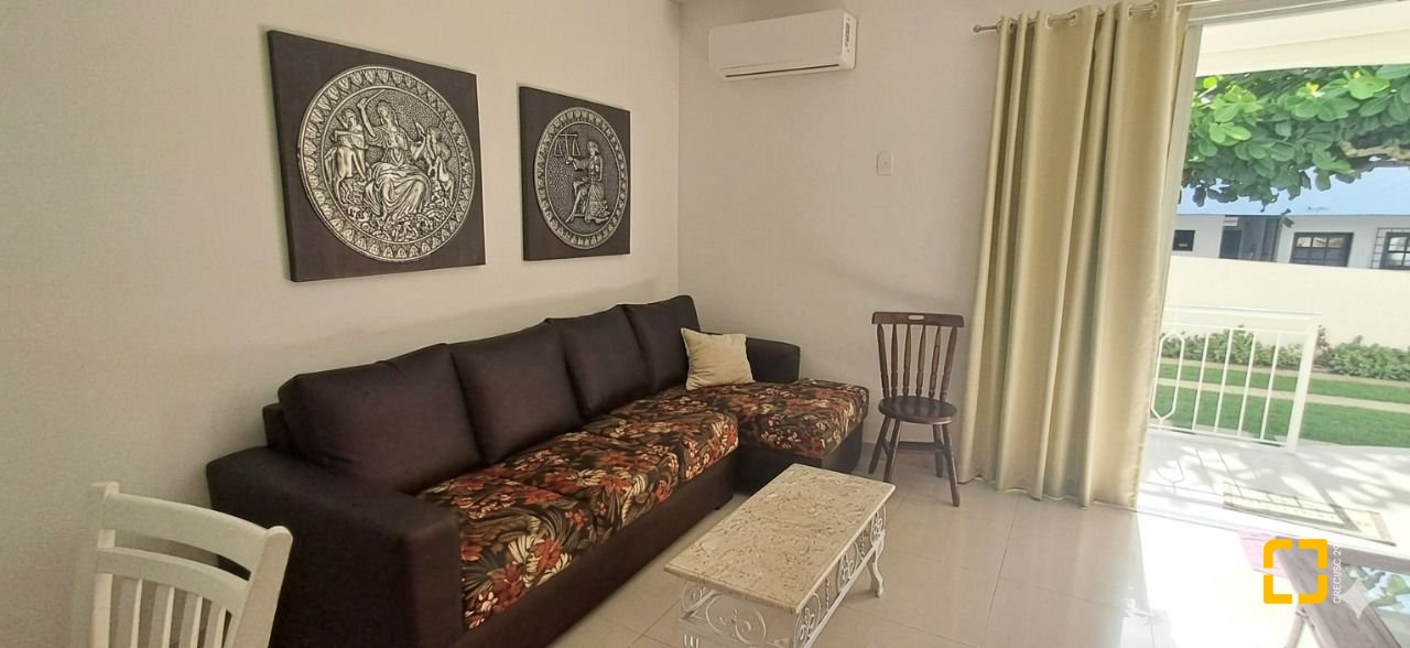 Casa de Condomínio com 103m², 4 quartos (sendo 2 suítes), 1 garagem, no bairro Canasvieiras em Florianópolis