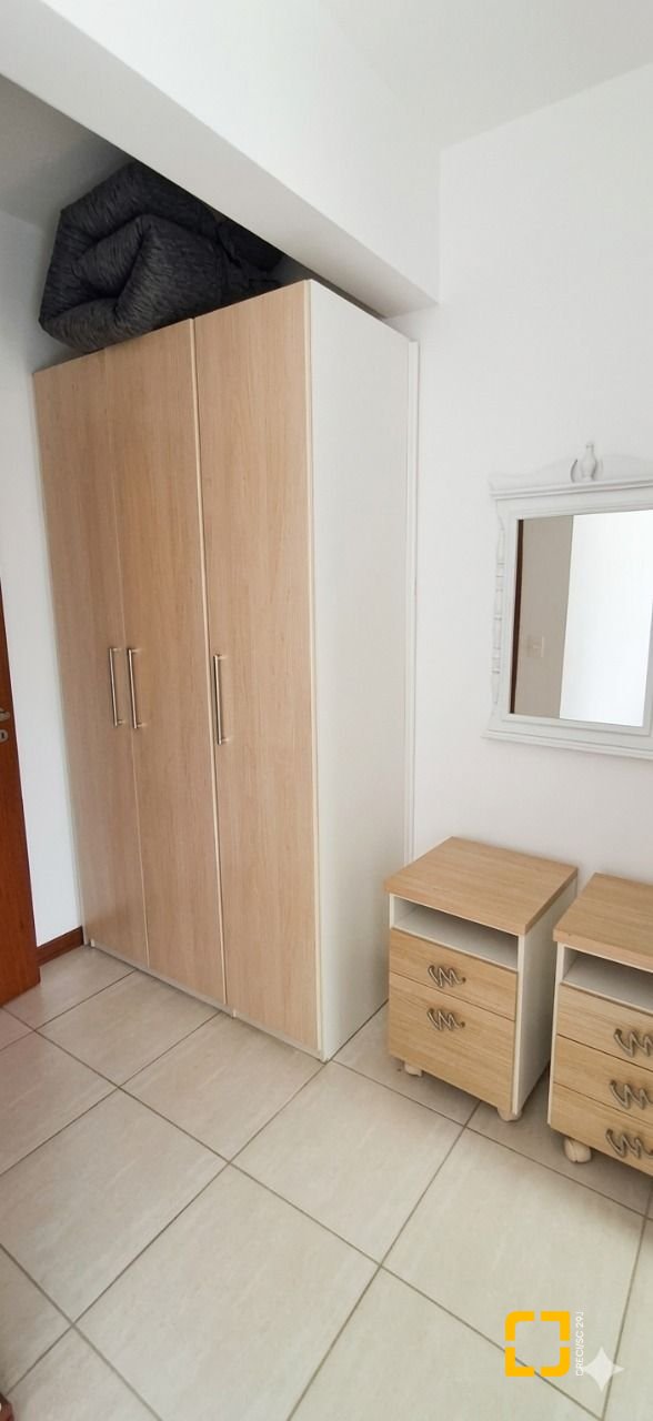 Casa de Condomínio com 103m², 2 quartos (sendo 2 suítes), 1 garagem, no bairro Canasvieiras em Florianópolis